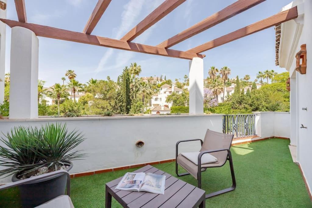 Great Location 2 Pools At Aloha Royal Rdr385 Appartement Marbella